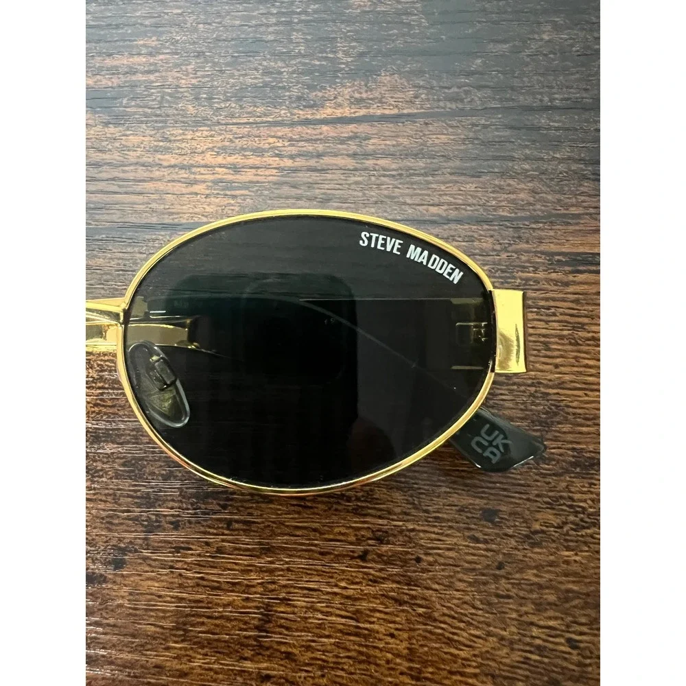 Steve Madden Mystie Womens Oval Gold Tone Frame Sunglasses 90s Y2K Retro